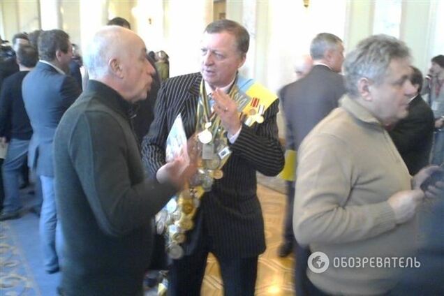 Чемпион мира по фехтованию просит провести выборы мэра Киева и Киевсовета