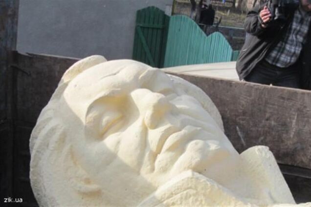 На Львівщині замість бюста Кутузову хочуть встановити пам'ятник героям Небесної Сотні