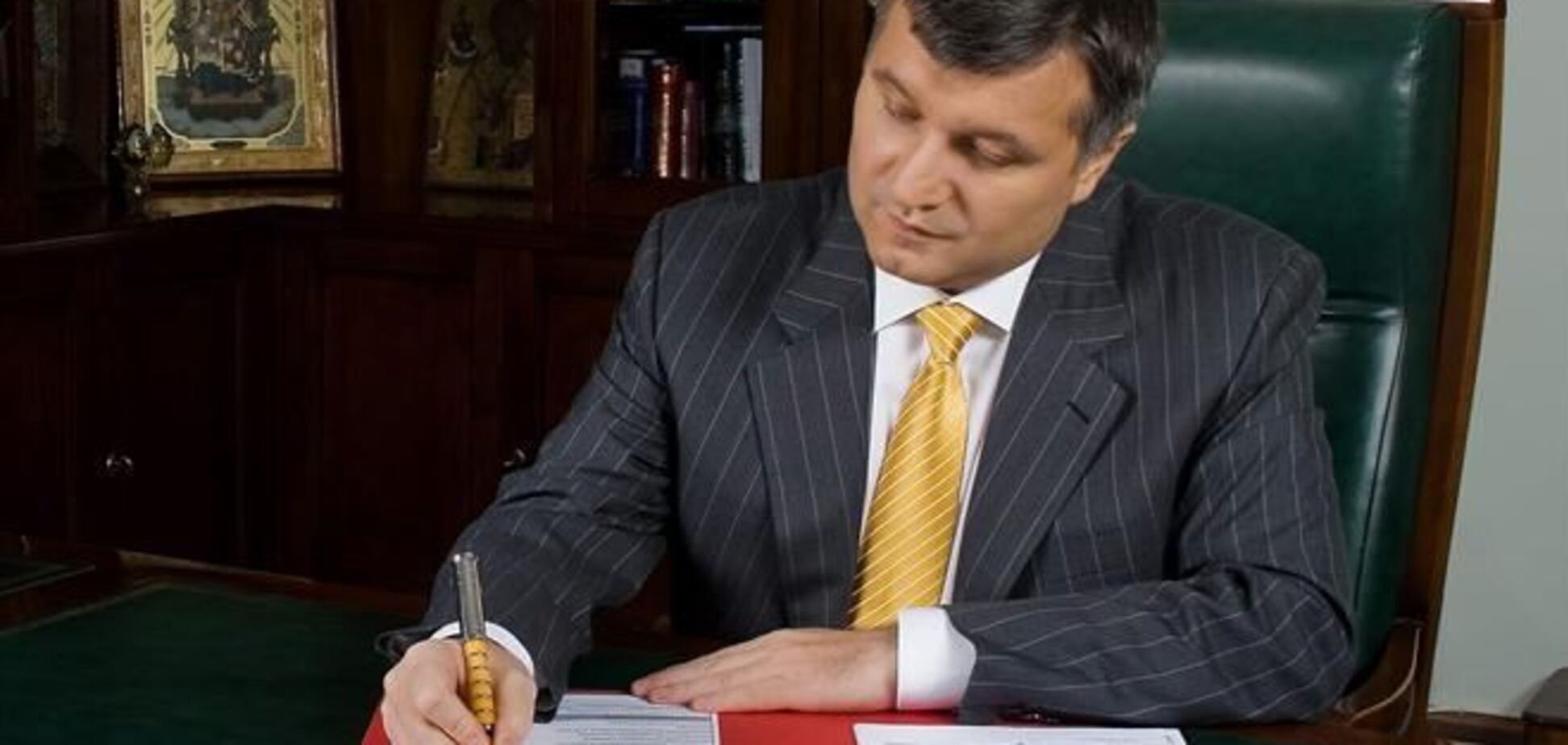 Аваков: МВД согласовывает все действия с комендантом и Самообороной Майдана