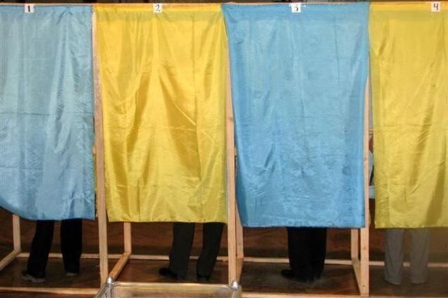 ЦИК утвердила форму анкеты претендента на президентское кресло