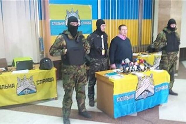 Активісти 'Спільної справи' встановили свій блок-пост в ЦВК