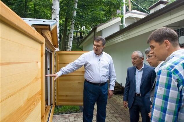 Януковича в Межигір'ї обслуговували 144 працівника