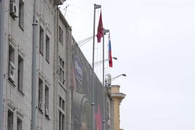 На мэрии Харькова вывесили российский флаг