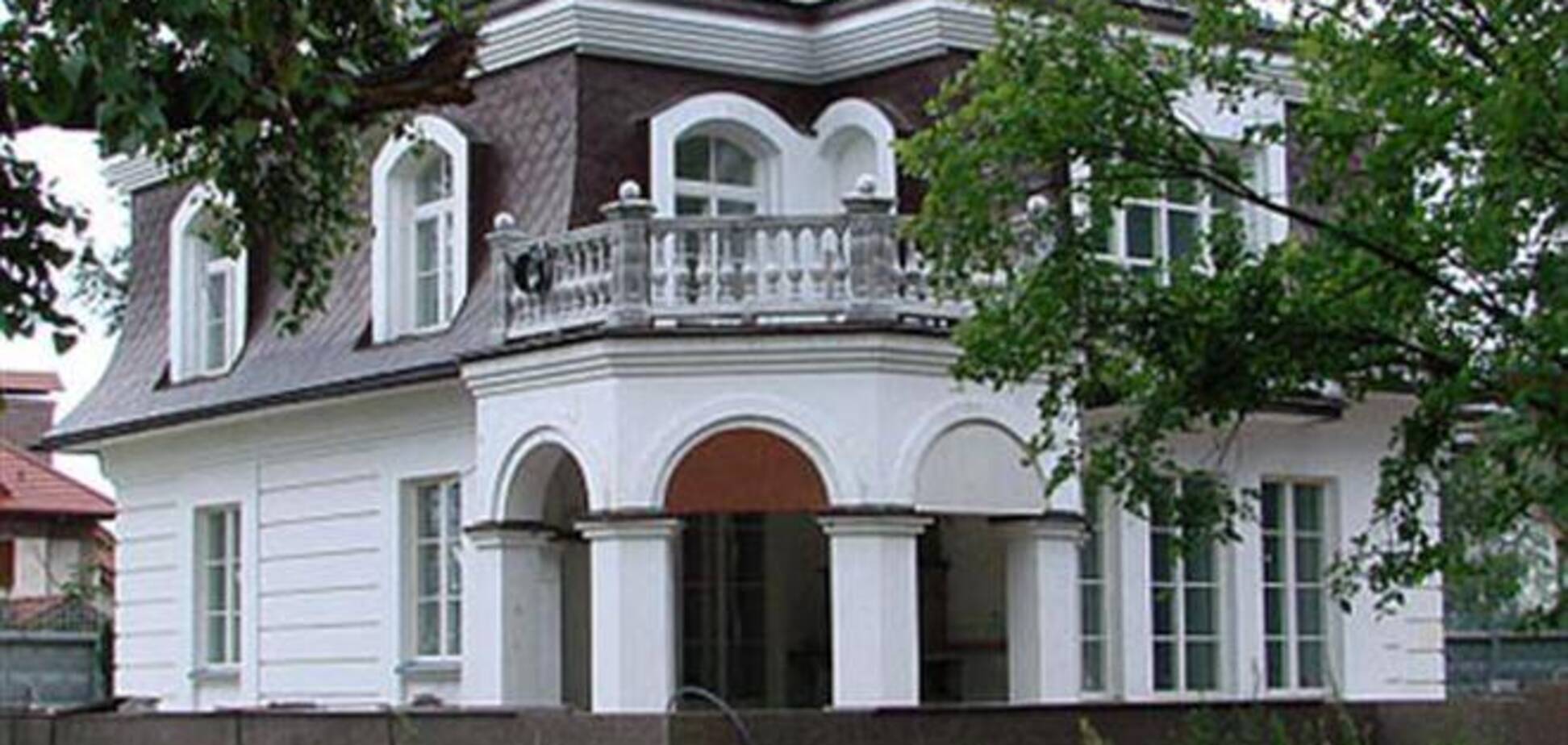 В СМИ появилось фото нового дворца Порошенко