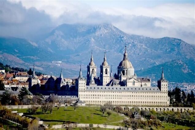 Топ-10 знаковых мест Испании