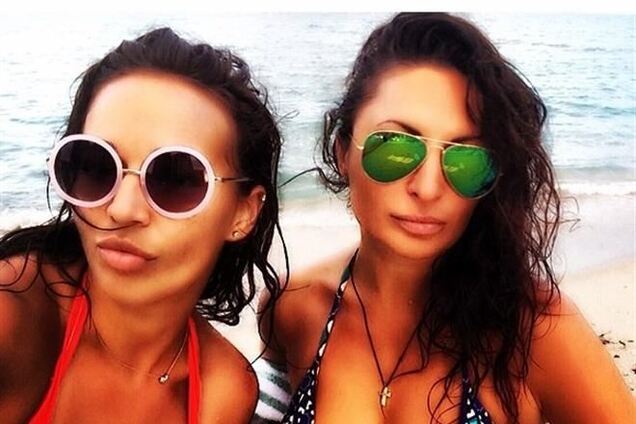 Внучка экс-премьера Украины хвастается пляжными фото