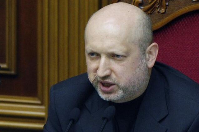 Пересування військових РФ в Криму зі зброєю буде оцінено як військова агресія - Турчинов