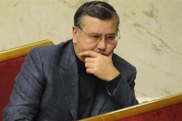 Гриценко считает, что конфликт в Крыму подогревается Россией