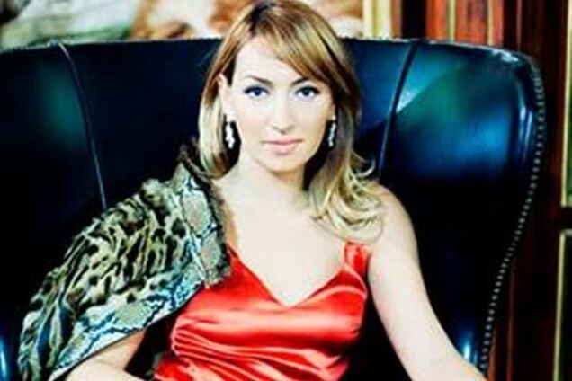 Дочь регионала Мхитаряна обстебала Януковича