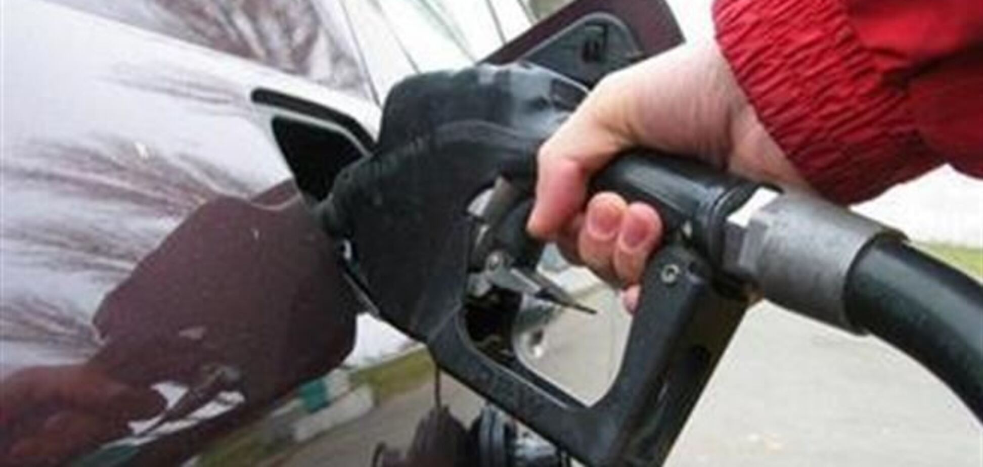 Цены на бензин повысились на гривню