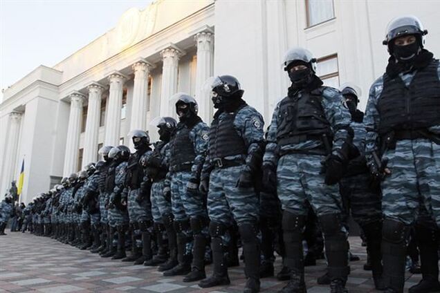 Приютившая Януковича Россия готова трудоустроить силовиков из Украины