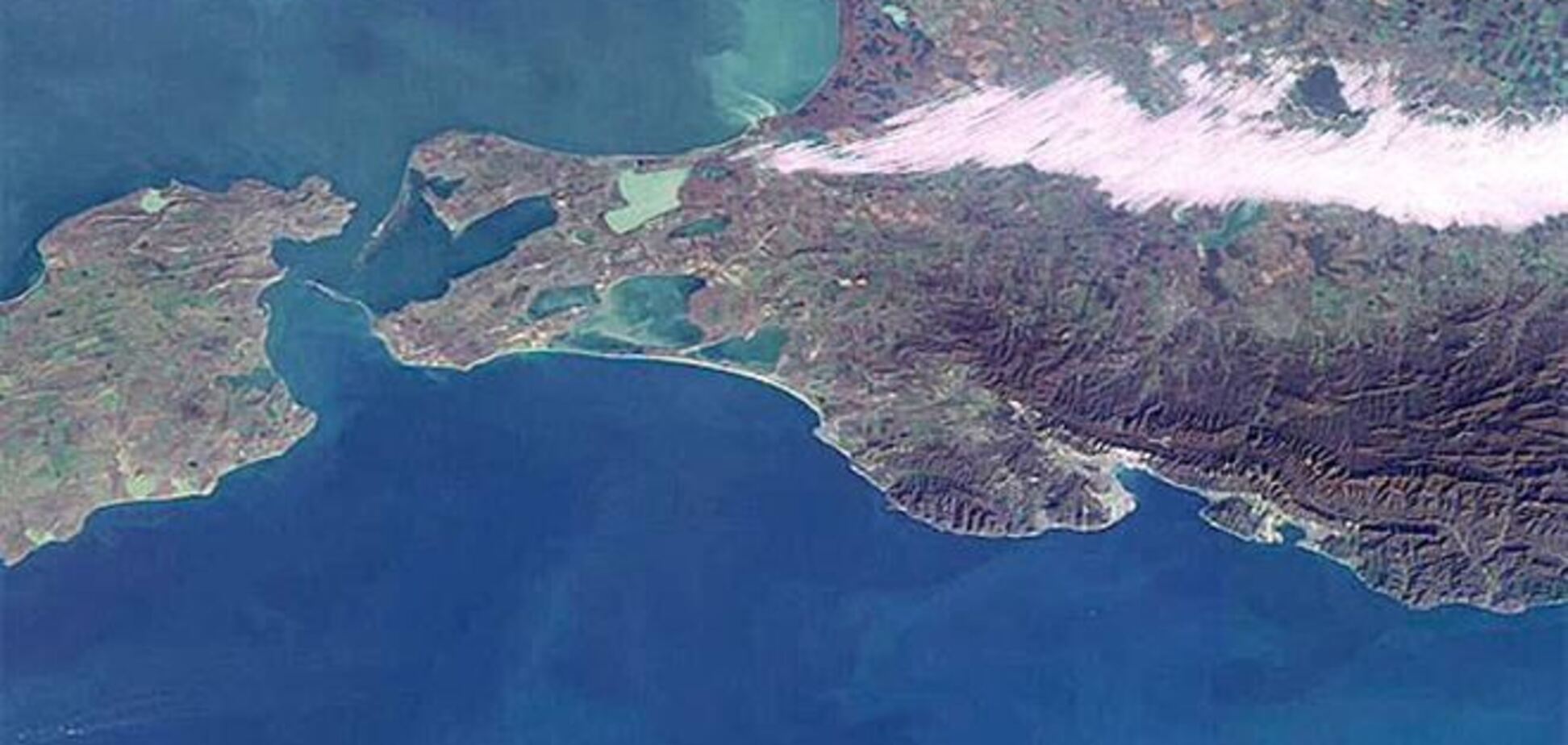 РФ приостановила переговоры с Украиной по проекту Керченского моста