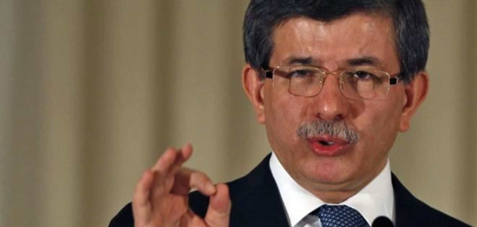 Министр иностранных дел Турции отправился в Украину