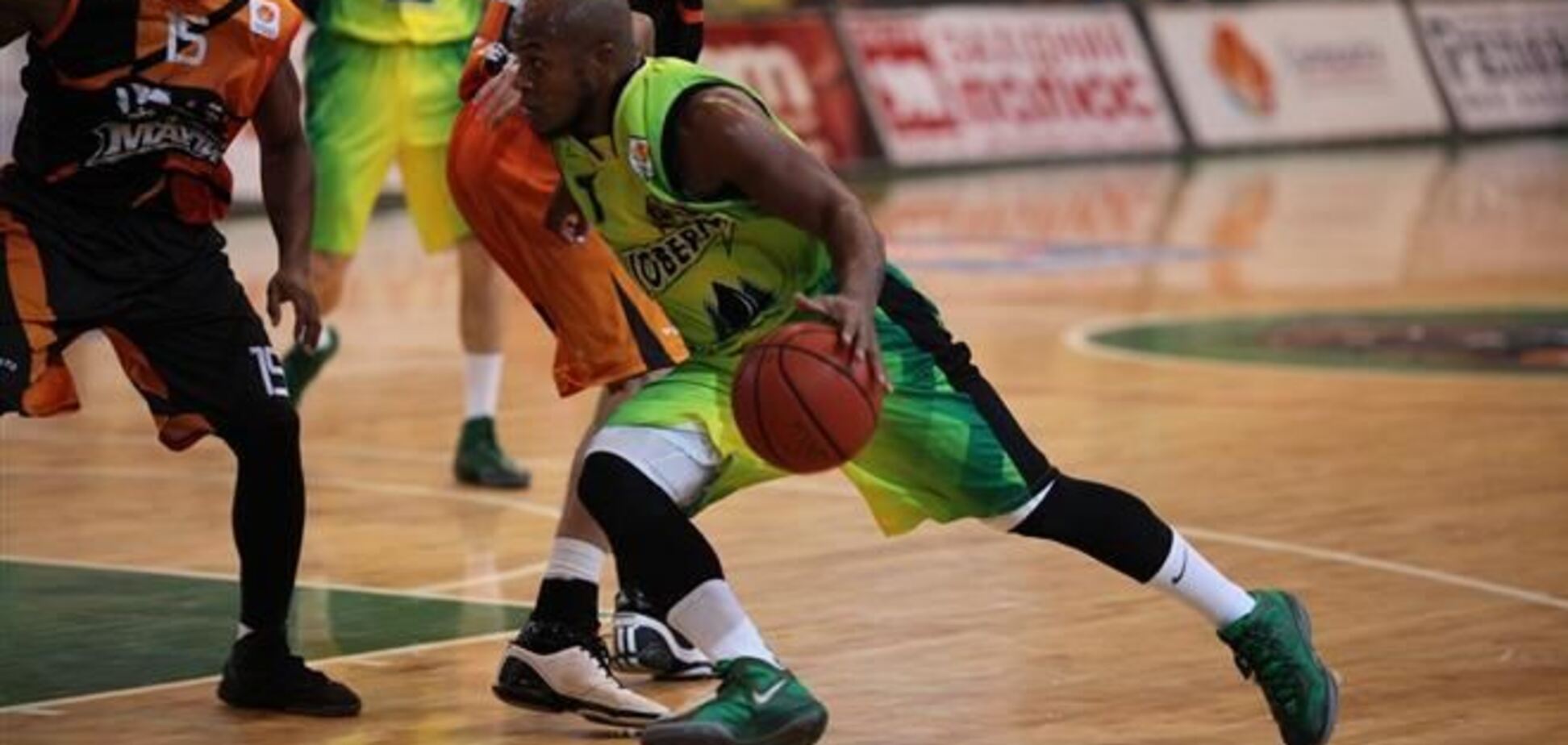 Американские баскетболисты массово покидают клубы украинской Суперлиги