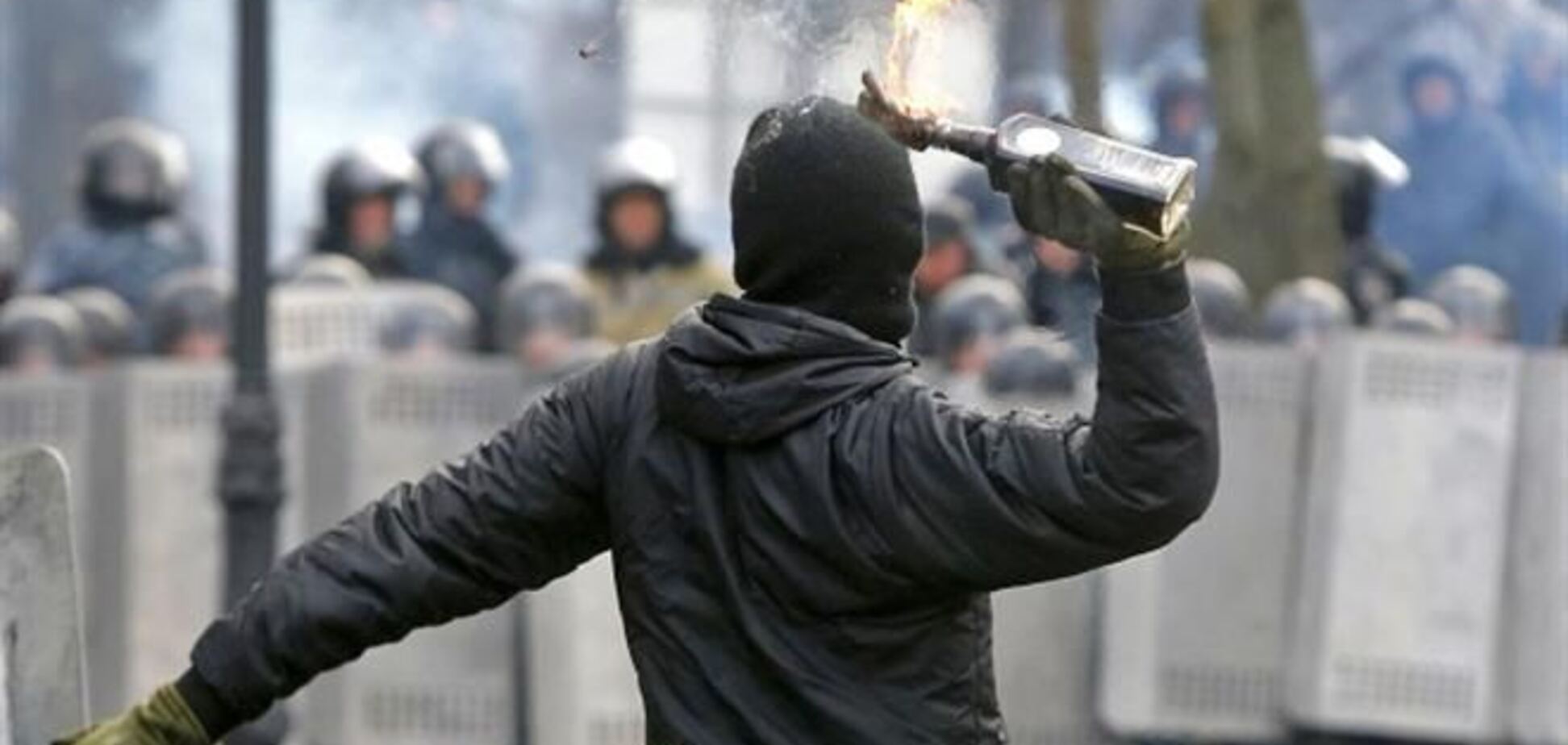 Суд звільнив з-під варти ще 8 затриманих на Грушевського