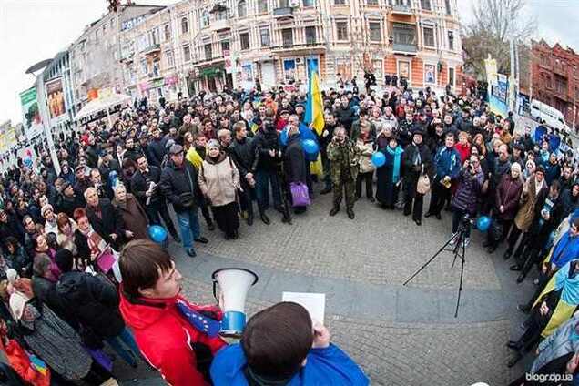 У Дніпропетровську суд змінив запобіжний захід евромайдановцам