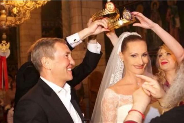 Черновецкий посвятил новой жене песню и клип