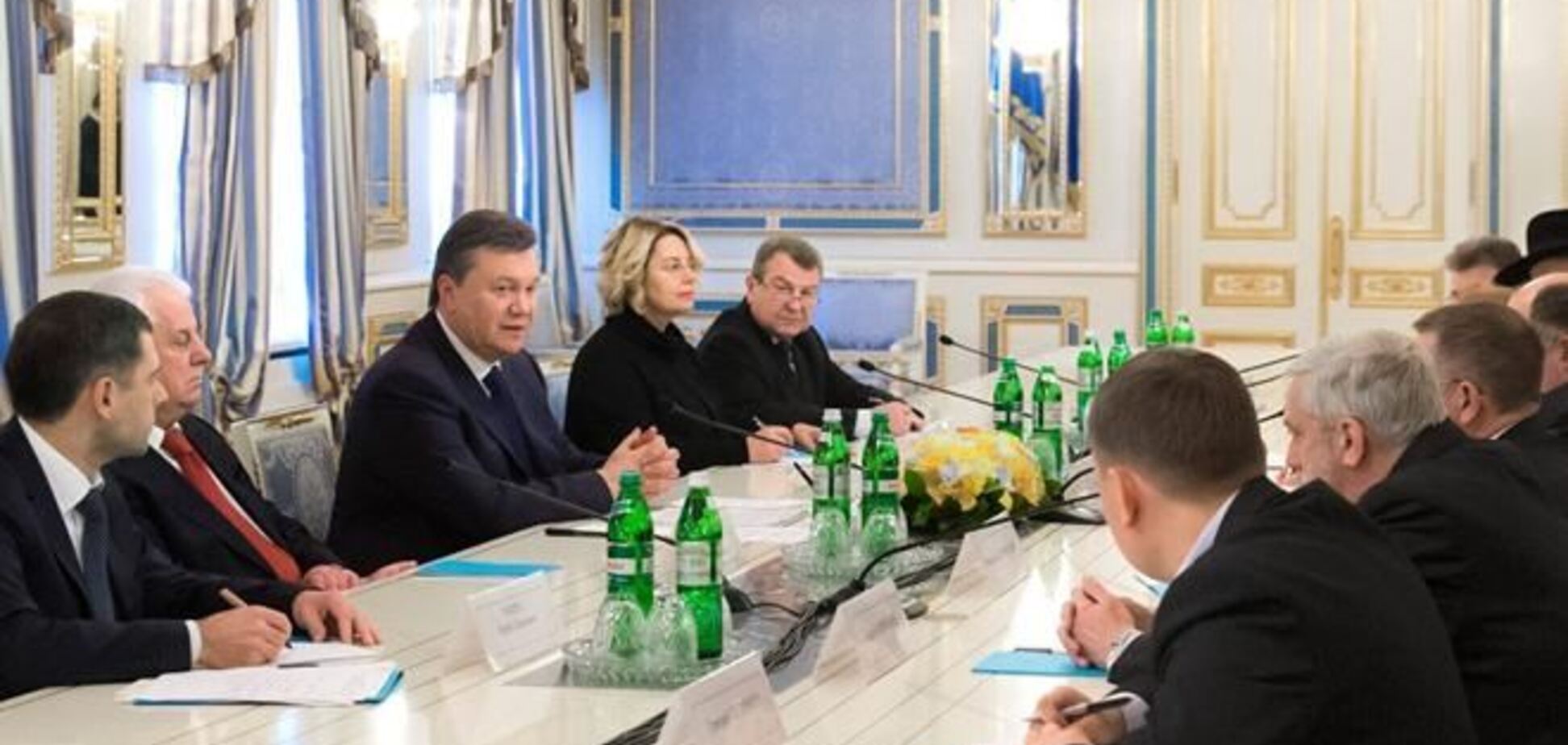 Янукович розповів про екстремізм і радикалізм під час протестів в Україні