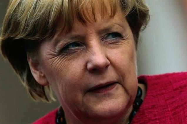 Хакеры будут судиться с Меркель