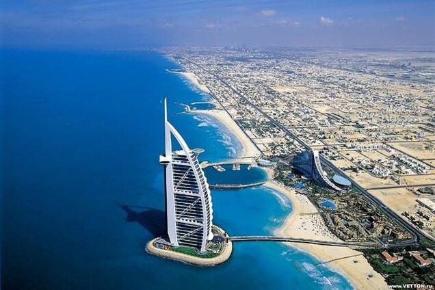 В Дубае планируют ввести налог на туристов