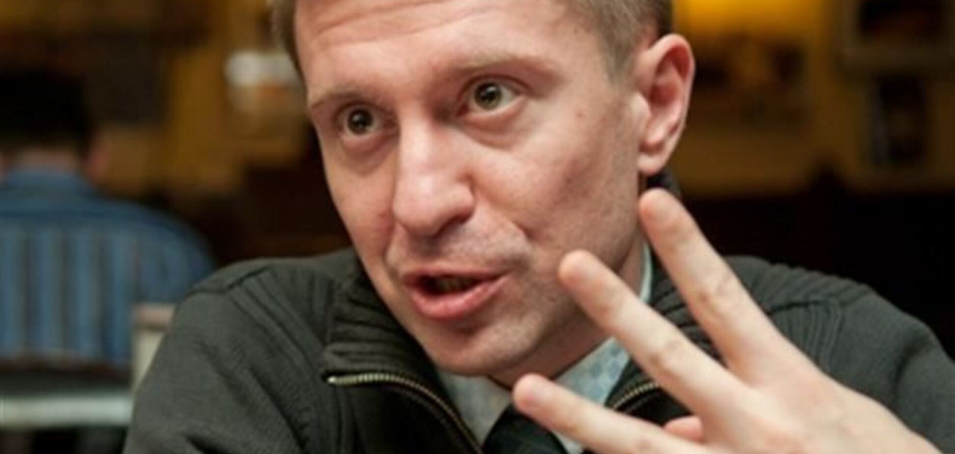 Данилюк: оппозиция внедрила в Майдан переодетых силовиков