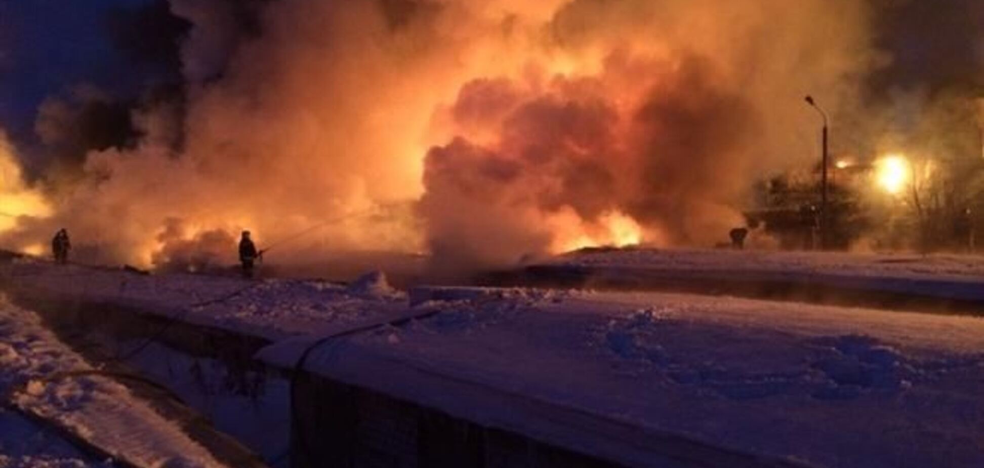 Пожар на месте схода вагонов в Кирове локализован