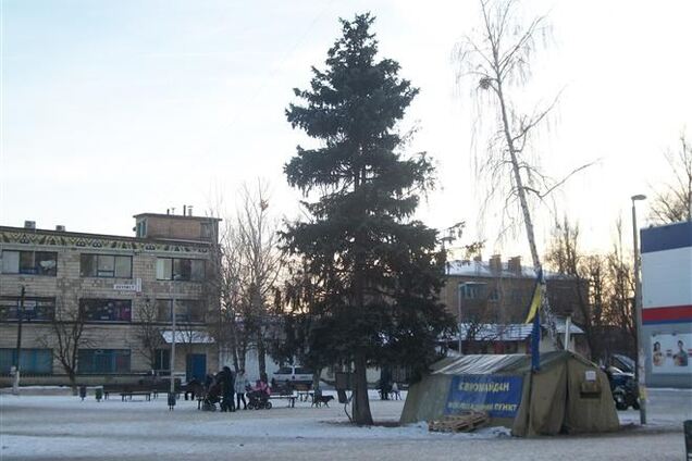 Опозиція випередила штурмовиків