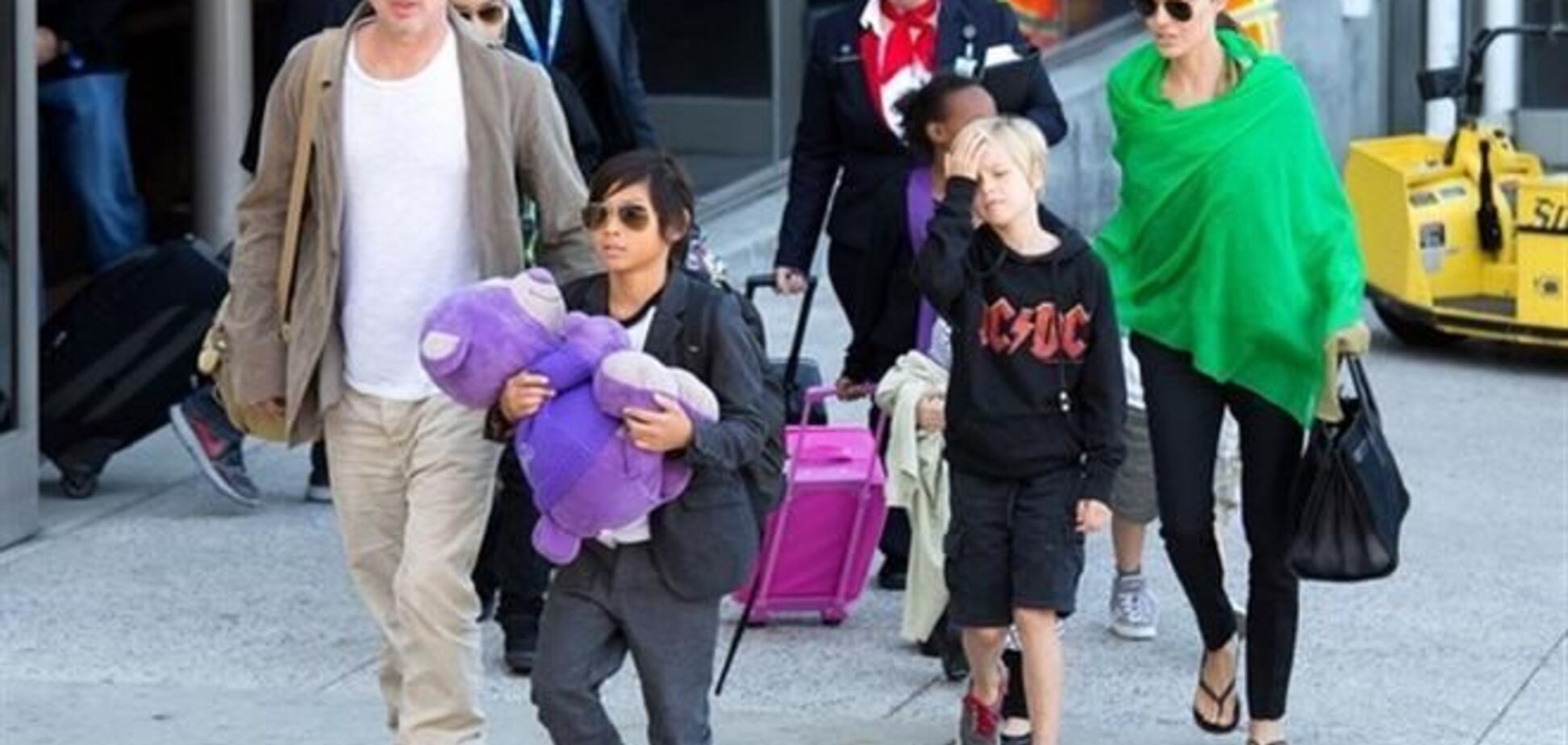 Анджелина Джоли, Брэд Питт и все-все дети: свежие фото