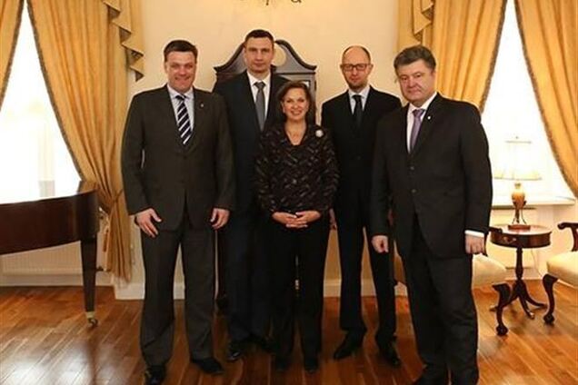 Нуланд встретилась с лидерами оппозиции