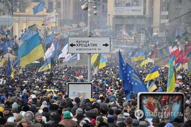 Уже более 100 украинских дипломатов поддержали Евромайдан