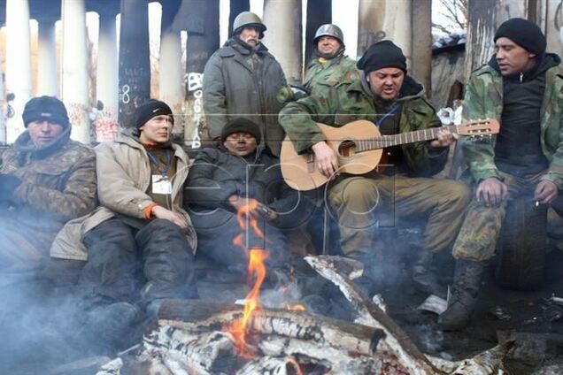Эксперт рассказал, что ждет Украину в случае продолжения политического противостояния