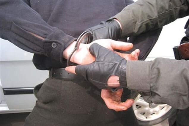 Затримали зека, який втік з херсонської птахофабрики