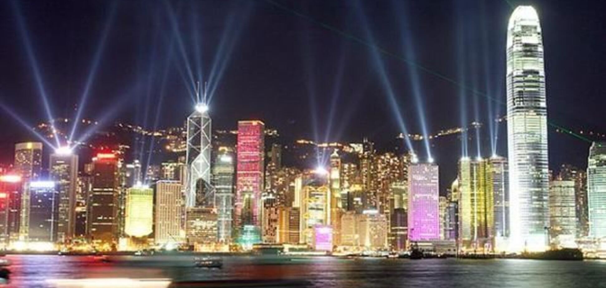 Гонконг - лидер по количеству небоскребов
