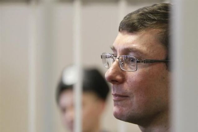 СБУ отрицает возбуждение уголовного дела против Луценко