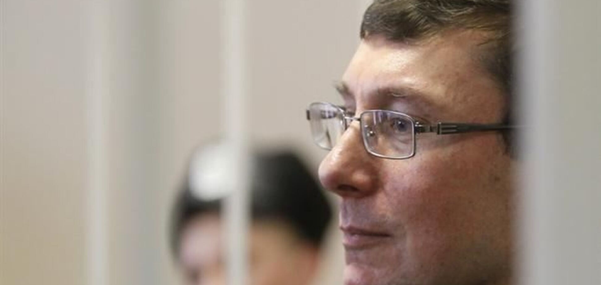 СБУ отрицает возбуждение уголовного дела против Луценко 