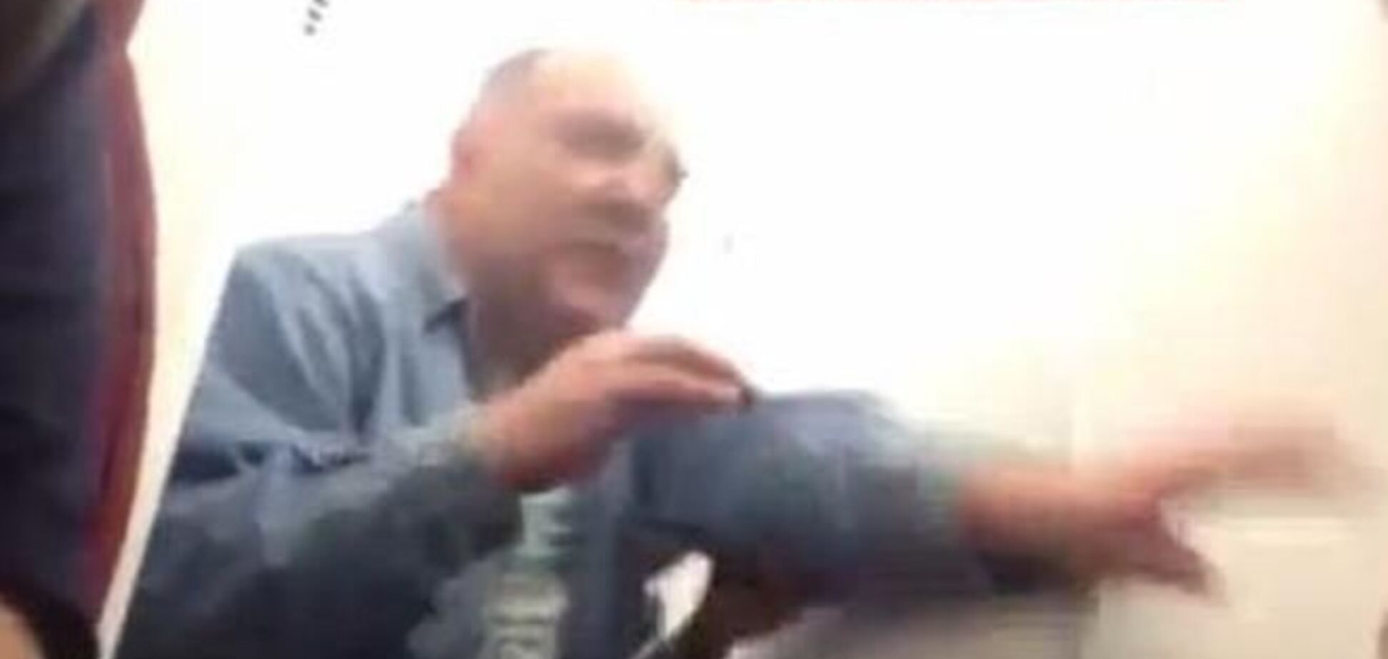 П'яний росіянин бешкетував в літаку рейсу Москва - Абу-Дабі