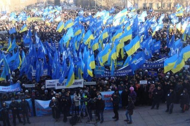 Комендант антиМайдан домагається звільнення головлікаря київської швидкої