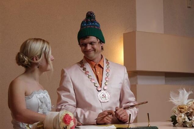 Віталька, нарешті, знайшов собі 'теличку'