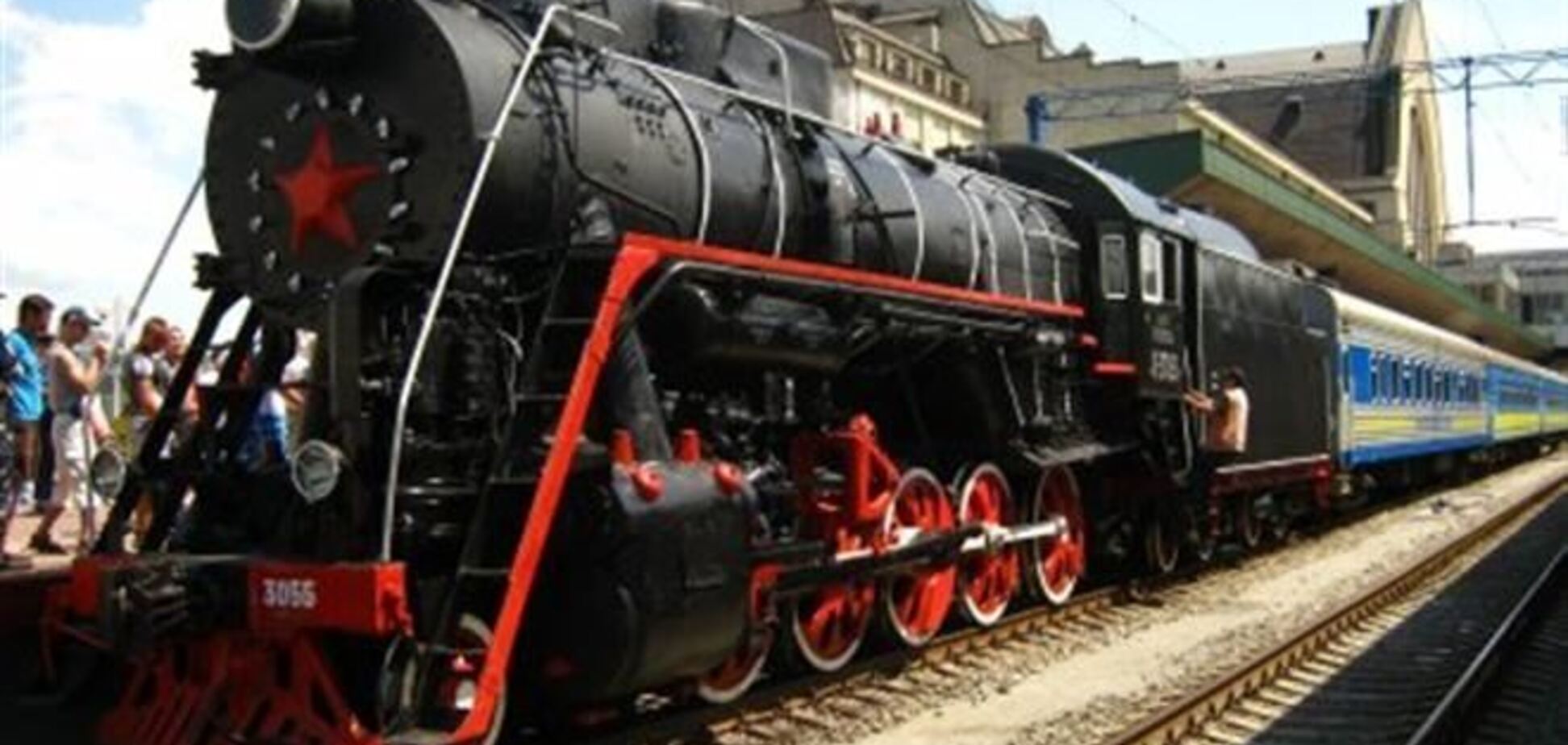В Киеве опять пустили ретро-поезд