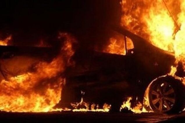У Севастополі знову спалили машину ударівці