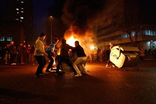 В ходе столкновений в Боснии пострадали более двухсот человек