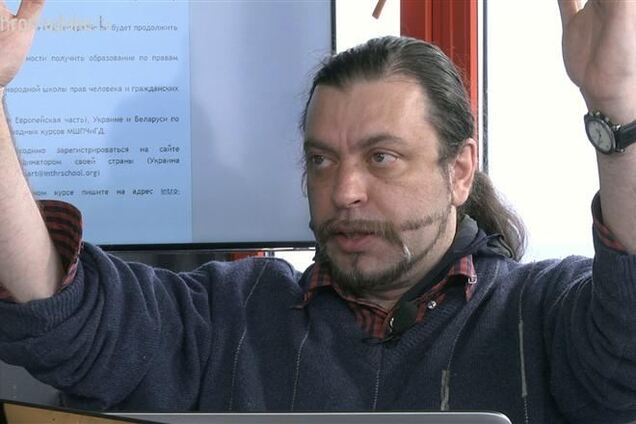 Российскому правозащитнику запретили въезд в Украину