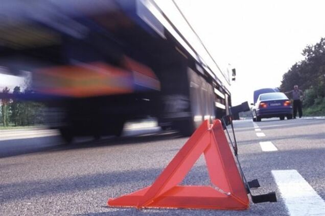 За минулу добу на дорогах України в ДТП загинули 11 людей