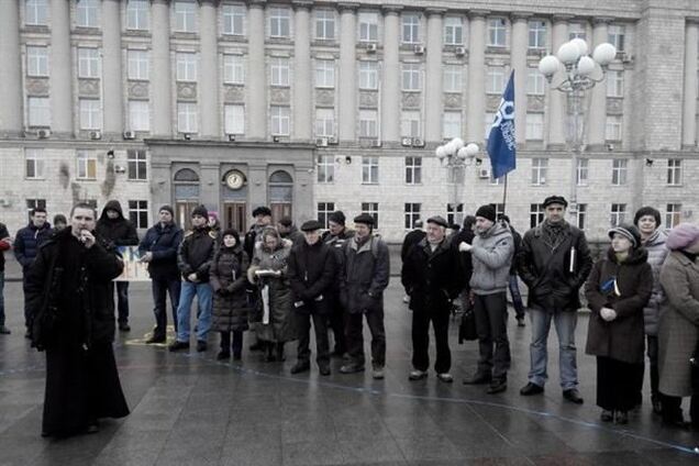 В Черкассах прошла акция 'Черкассы и Крым вместе!'