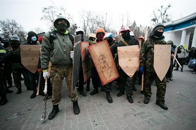 В Харькове 'Правый сектор' занял помещения 'Оплота'