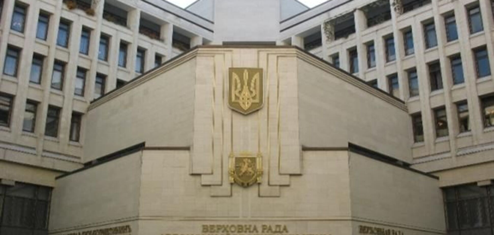 Крымский парламент блокирует работу украинских журналистов
