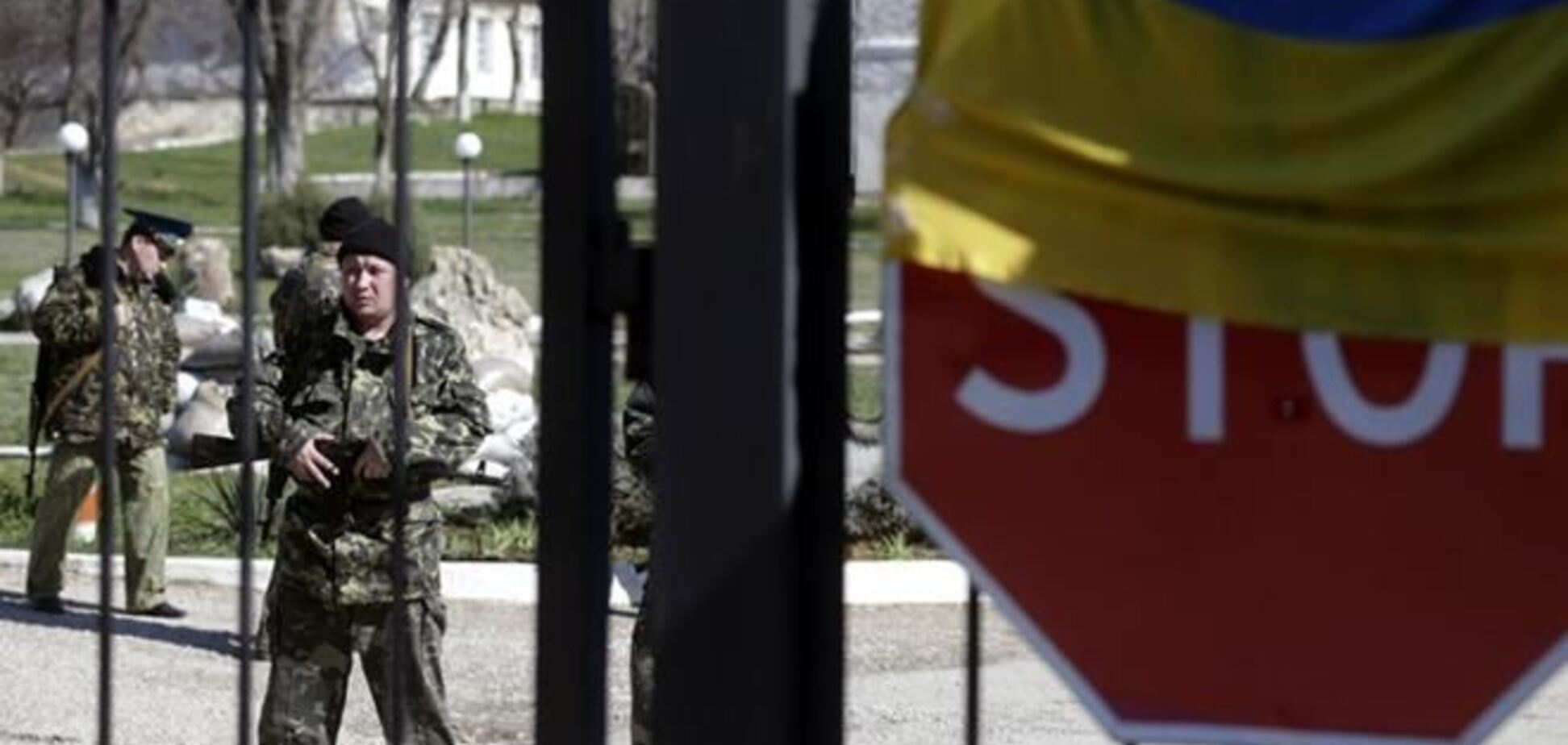 В заблокированном штабе ВМС Украины в Севастополе появилась часовня