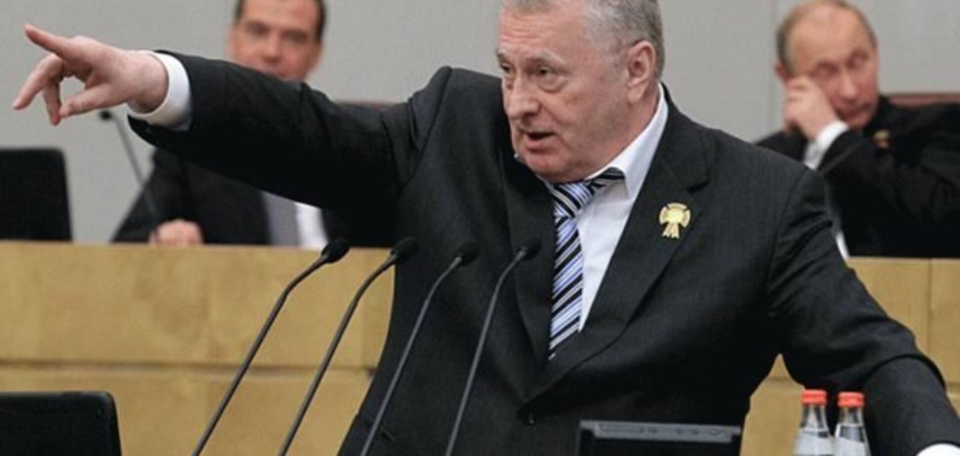 Жириновський: ми допоможемо Януковичу дістатися до його резиденції в Києві