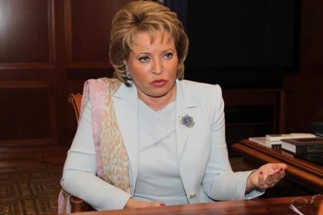 Глава СФ России назвала дикостью визовые санкции