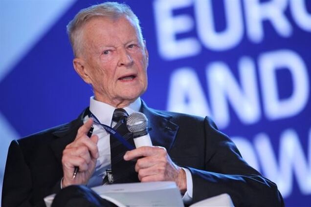 Бжезинский: если Путин отберет Крым, то потеряет Украину